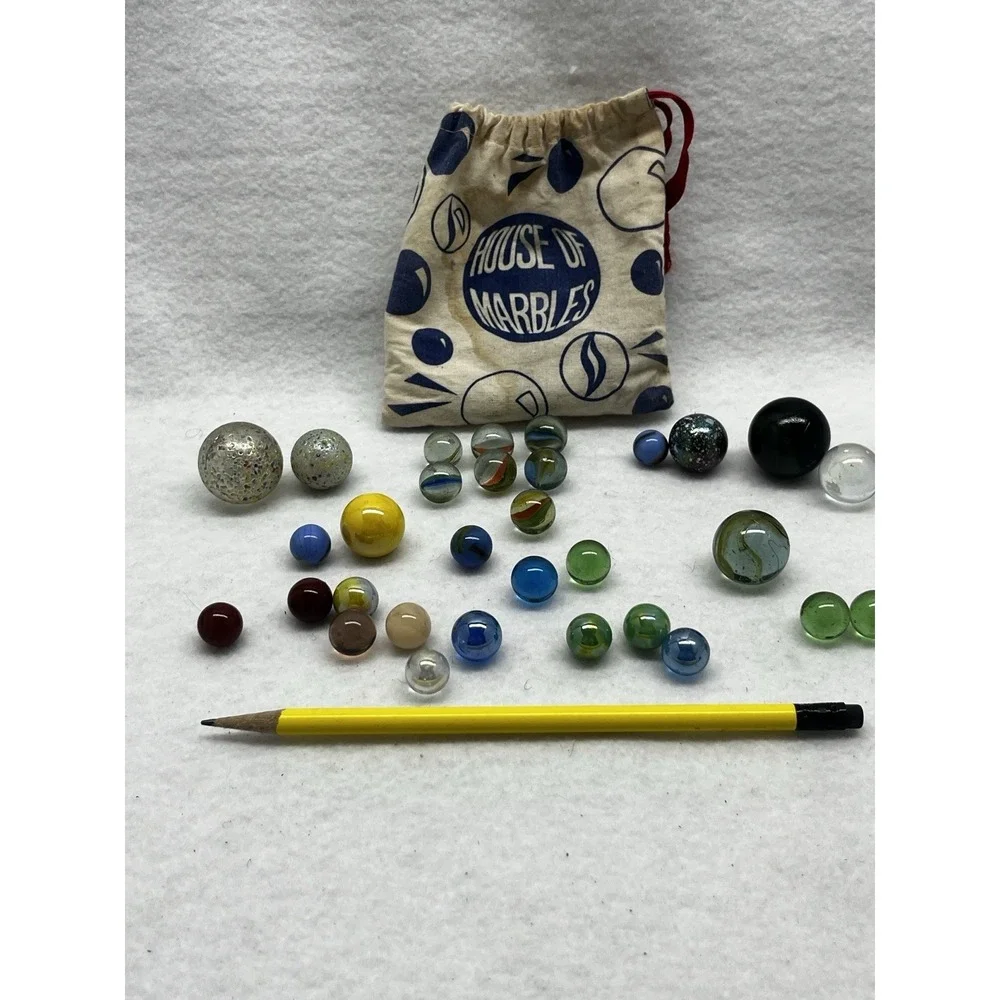 Lot of 31 Marbles -Multiple Sizes & Colors Swirls Frit Cats Eye + Shooters + Bag
